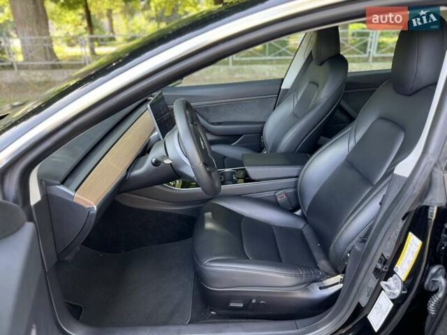Тесла Модель 3, объемом двигателя 0 л и пробегом 117 тыс. км за 20800 $, фото 22 на Automoto.ua