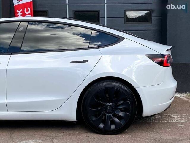 Тесла Модель 3, объемом двигателя 0 л и пробегом 130 тыс. км за 19999 $, фото 6 на Automoto.ua
