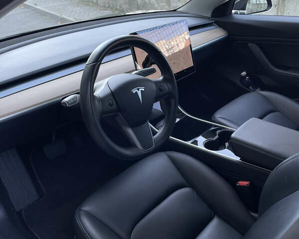 Тесла Модель 3, объемом двигателя 0 л и пробегом 79 тыс. км за 18900 $, фото 9 на Automoto.ua