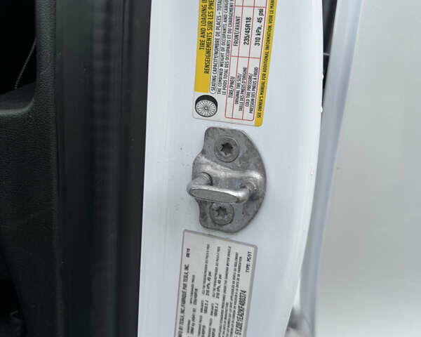 Тесла Модель 3, об'ємом двигуна 0 л та пробігом 169 тис. км за 14600 $, фото 19 на Automoto.ua