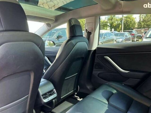 Тесла Модель 3, объемом двигателя 0 л и пробегом 101 тыс. км за 18800 $, фото 20 на Automoto.ua