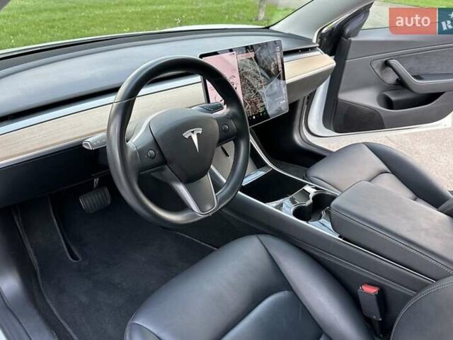 Тесла Модель 3, объемом двигателя 0 л и пробегом 47 тыс. км за 21500 $, фото 19 на Automoto.ua