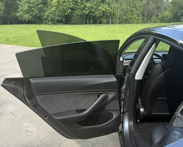 Тесла Модель 3, объемом двигателя 0 л и пробегом 101 тыс. км за 19500 $, фото 9 на Automoto.ua