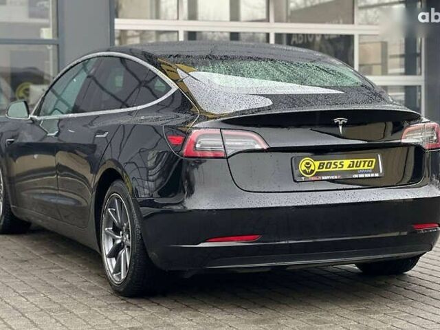 Тесла Модель 3, объемом двигателя 0 л и пробегом 95 тыс. км за 16800 $, фото 3 на Automoto.ua