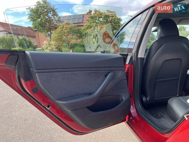 Тесла Модель 3, объемом двигателя 0 л и пробегом 90 тыс. км за 17700 $, фото 27 на Automoto.ua