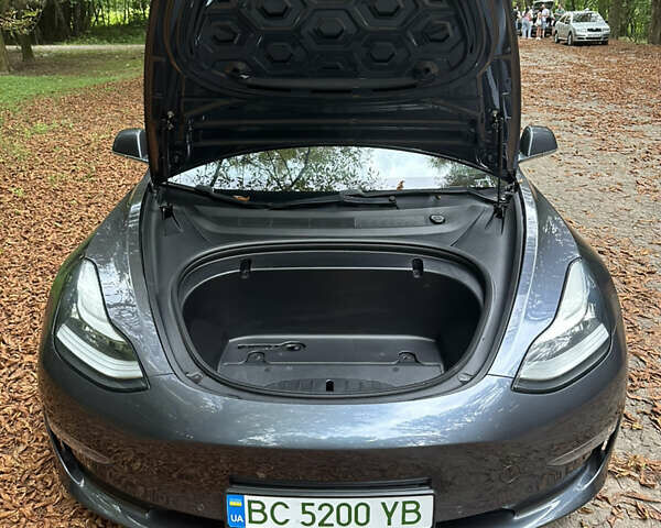 Тесла Модель 3, объемом двигателя 0 л и пробегом 94 тыс. км за 20700 $, фото 13 на Automoto.ua