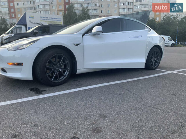 Тесла Модель 3, об'ємом двигуна 0 л та пробігом 65 тис. км за 20500 $, фото 2 на Automoto.ua