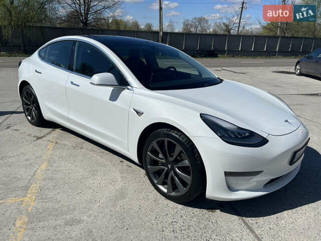 Тесла Модель 3, объемом двигателя 0 л и пробегом 63 тыс. км за 30000 $, фото 3 на Automoto.ua