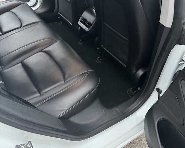 Тесла Модель 3, об'ємом двигуна 0 л та пробігом 169 тис. км за 14600 $, фото 28 на Automoto.ua