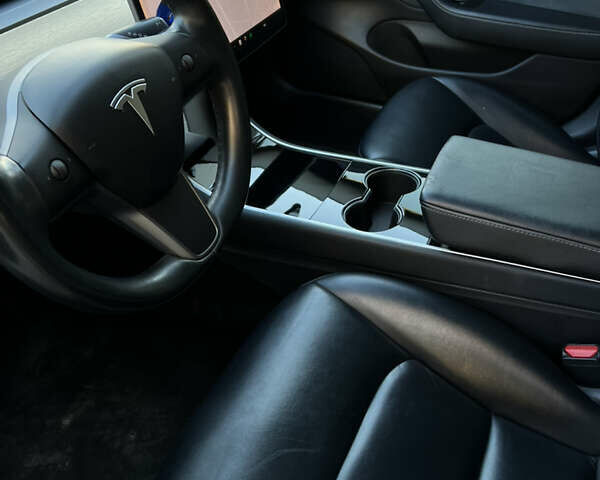 Тесла Модель 3, объемом двигателя 0 л и пробегом 160 тыс. км за 16000 $, фото 9 на Automoto.ua