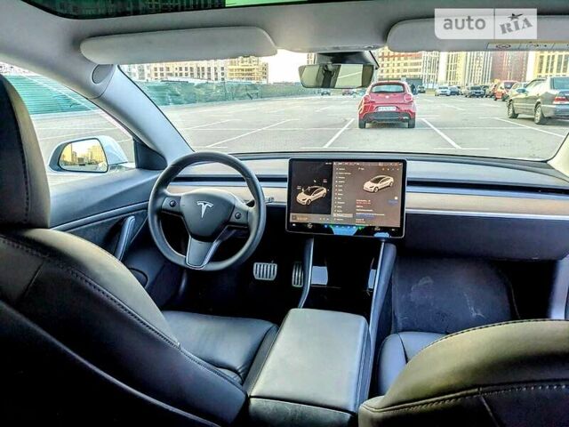 Тесла Модель 3, объемом двигателя 0 л и пробегом 55 тыс. км за 26500 $, фото 11 на Automoto.ua