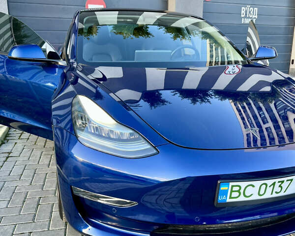 Тесла Модель 3, объемом двигателя 0 л и пробегом 160 тыс. км за 16000 $, фото 3 на Automoto.ua