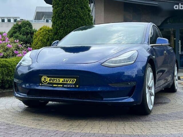 Тесла Модель 3, объемом двигателя 0 л и пробегом 130 тыс. км за 17600 $, фото 2 на Automoto.ua