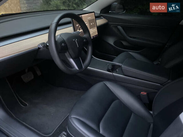 Тесла Модель 3, объемом двигателя 0 л и пробегом 29 тыс. км за 21200 $, фото 8 на Automoto.ua