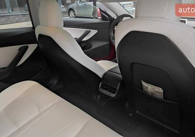 Тесла Модель 3, объемом двигателя 0 л и пробегом 31 тыс. км за 19400 $, фото 17 на Automoto.ua