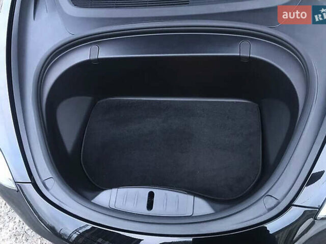 Тесла Модель 3, объемом двигателя 0 л и пробегом 45 тыс. км за 17300 $, фото 10 на Automoto.ua