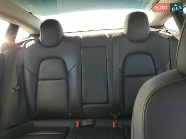 Тесла Модель 3, объемом двигателя 0 л и пробегом 49 тыс. км за 5250 $, фото 9 на Automoto.ua