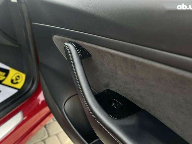 Тесла Модель 3, объемом двигателя 0 л и пробегом 133 тыс. км за 15990 $, фото 9 на Automoto.ua