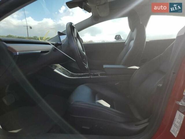 Тесла Модель 3, объемом двигателя 0 л и пробегом 49 тыс. км за 5250 $, фото 6 на Automoto.ua