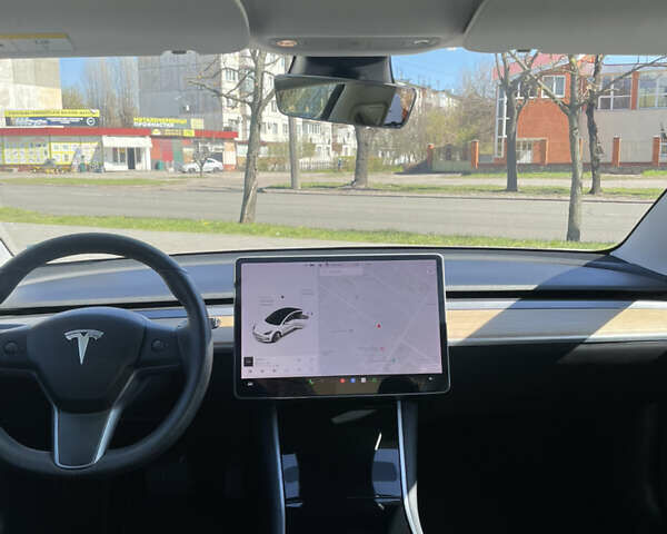 Тесла Модель 3, об'ємом двигуна 0 л та пробігом 40 тис. км за 22000 $, фото 1 на Automoto.ua