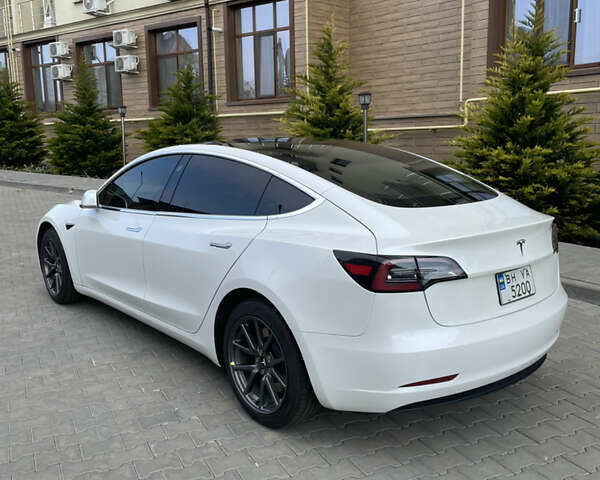 Тесла Модель 3, об'ємом двигуна 0 л та пробігом 58 тис. км за 18500 $, фото 5 на Automoto.ua