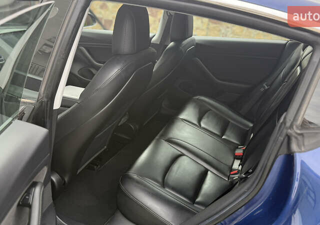 Тесла Модель 3, объемом двигателя 0 л и пробегом 166 тыс. км за 17900 $, фото 7 на Automoto.ua