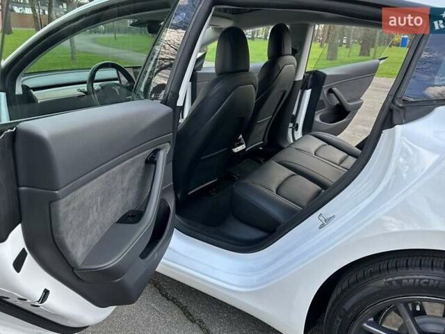 Тесла Модель 3, объемом двигателя 0 л и пробегом 47 тыс. км за 21500 $, фото 26 на Automoto.ua