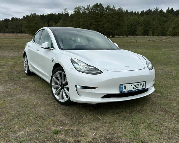 Тесла Модель 3, объемом двигателя 0 л и пробегом 125 тыс. км за 21000 $, фото 6 на Automoto.ua