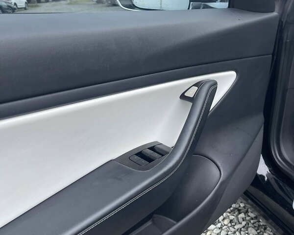 Тесла Модель 3, об'ємом двигуна 0 л та пробігом 117 тис. км за 25200 $, фото 6 на Automoto.ua