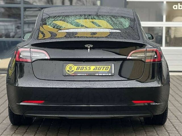 Тесла Модель 3, объемом двигателя 0 л и пробегом 95 тыс. км за 16800 $, фото 4 на Automoto.ua