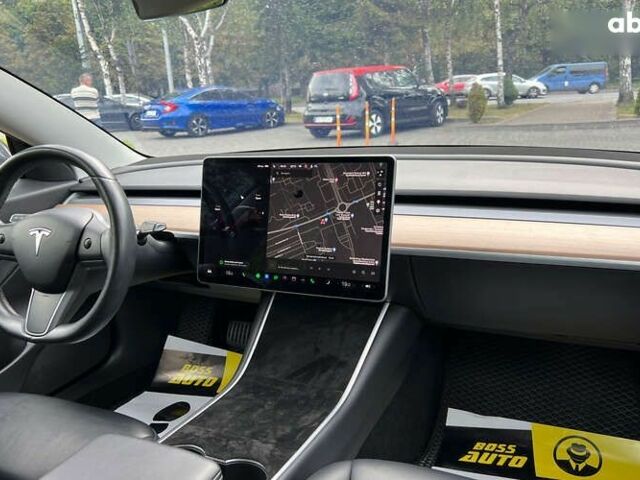 Тесла Модель 3, объемом двигателя 0 л и пробегом 69 тыс. км за 18500 $, фото 15 на Automoto.ua