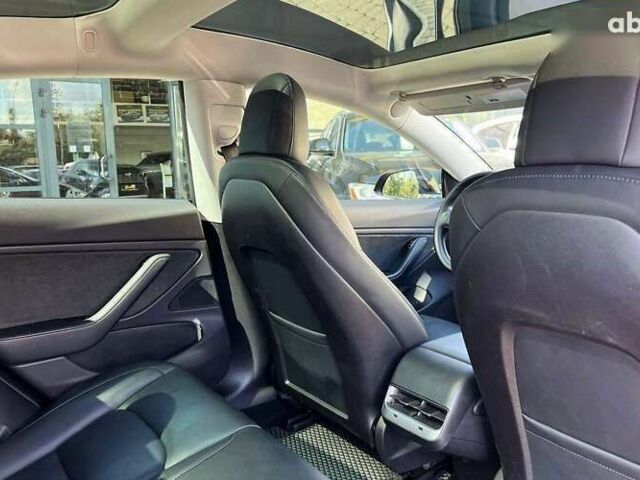Тесла Модель 3, объемом двигателя 0 л и пробегом 101 тыс. км за 18800 $, фото 19 на Automoto.ua