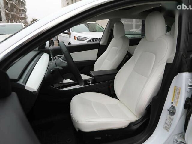 Тесла Модель 3, объемом двигателя 0 л и пробегом 8 тыс. км за 18000 $, фото 4 на Automoto.ua