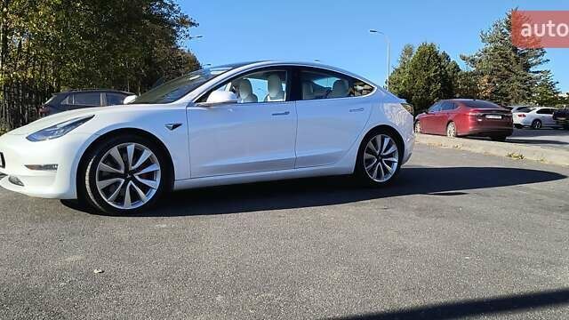 Тесла Модель 3, объемом двигателя 0 л и пробегом 142 тыс. км за 17900 $, фото 2 на Automoto.ua