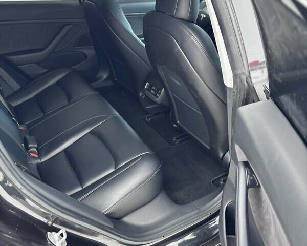 Тесла Модель 3, объемом двигателя 0 л и пробегом 119 тыс. км за 17500 $, фото 25 на Automoto.ua
