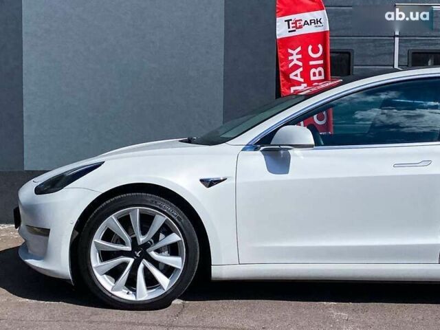 Тесла Модель 3, об'ємом двигуна 0 л та пробігом 75 тис. км за 21999 $, фото 4 на Automoto.ua