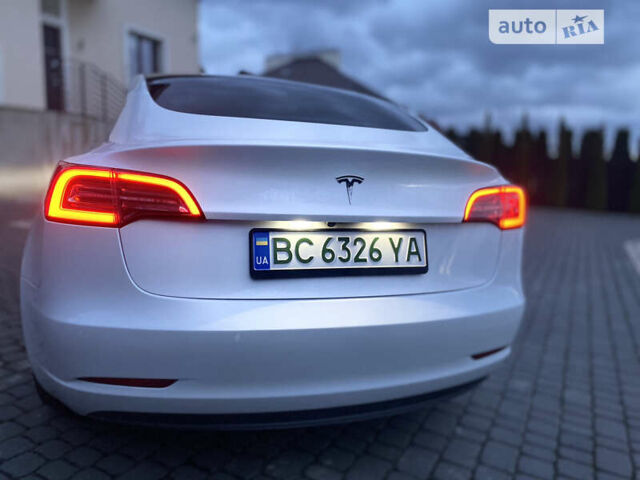 Тесла Модель 3, объемом двигателя 0 л и пробегом 122 тыс. км за 17000 $, фото 6 на Automoto.ua