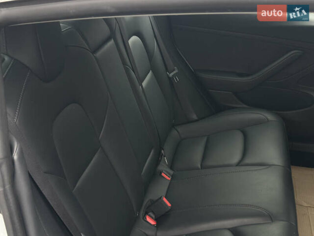Тесла Модель 3, объемом двигателя 0 л и пробегом 311 тыс. км за 11900 $, фото 18 на Automoto.ua