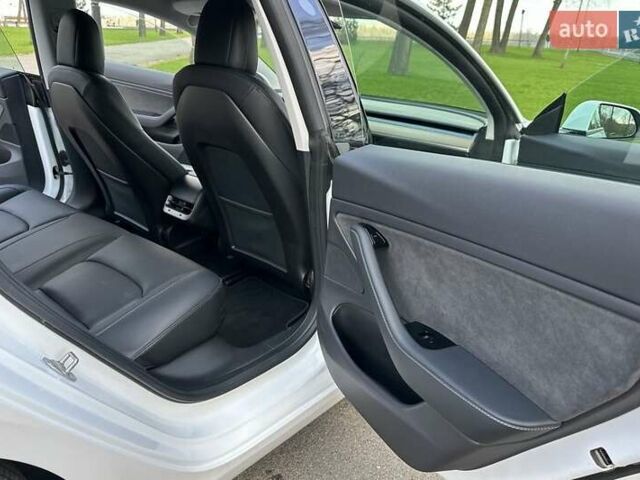 Тесла Модель 3, объемом двигателя 0 л и пробегом 47 тыс. км за 21500 $, фото 31 на Automoto.ua