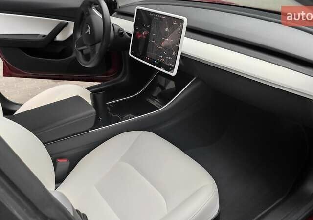 Тесла Модель 3, объемом двигателя 0 л и пробегом 31 тыс. км за 19400 $, фото 13 на Automoto.ua