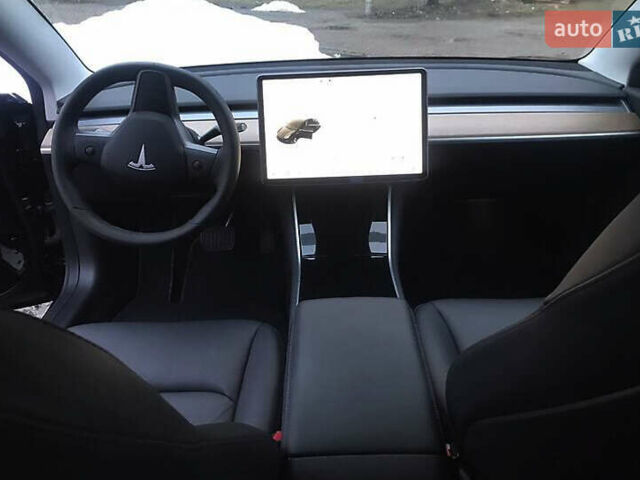 Тесла Модель 3, объемом двигателя 0 л и пробегом 45 тыс. км за 17300 $, фото 16 на Automoto.ua