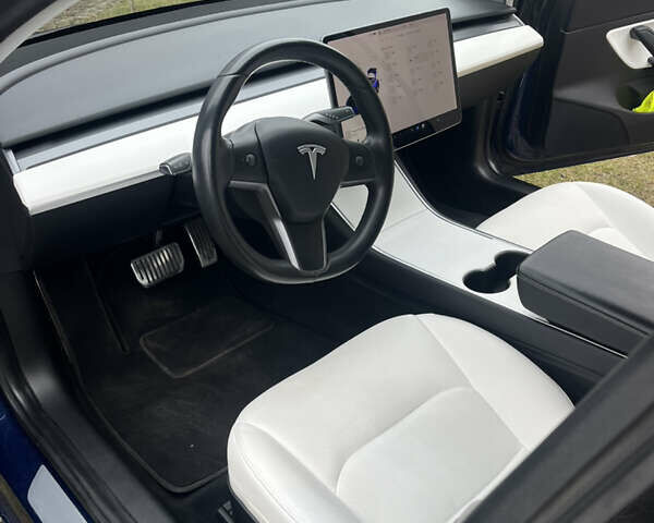 Тесла Модель 3, объемом двигателя 0 л и пробегом 81 тыс. км за 17400 $, фото 10 на Automoto.ua