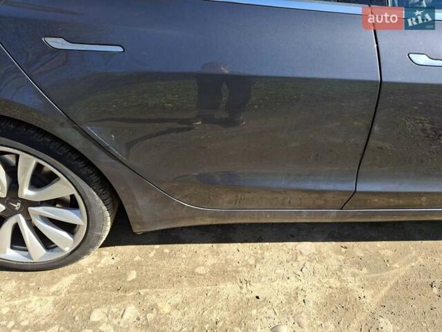 Тесла Модель 3, об'ємом двигуна 0 л та пробігом 75 тис. км за 16900 $, фото 5 на Automoto.ua