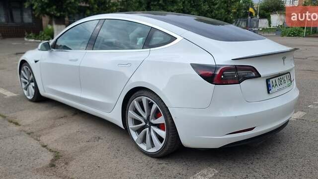 Тесла Модель 3, об'ємом двигуна 0 л та пробігом 72 тис. км за 33500 $, фото 4 на Automoto.ua