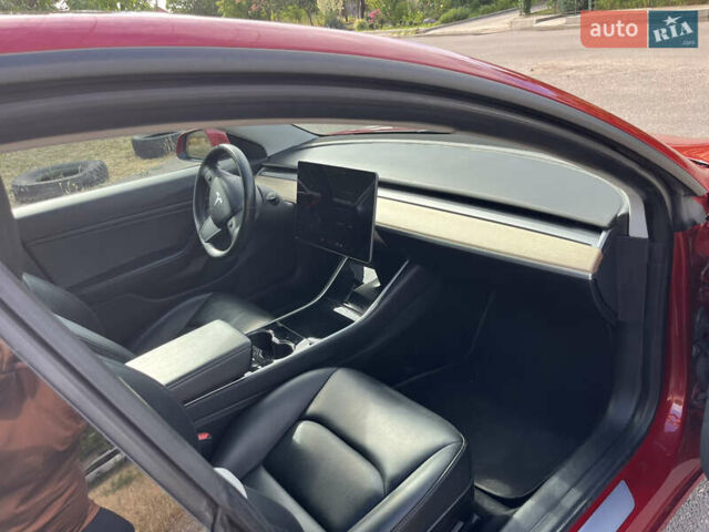 Тесла Модель 3, объемом двигателя 0 л и пробегом 90 тыс. км за 17700 $, фото 23 на Automoto.ua
