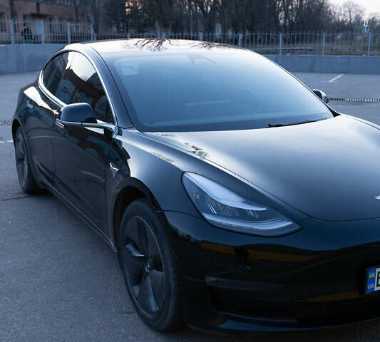 Тесла Модель 3, объемом двигателя 0 л и пробегом 110 тыс. км за 21000 $, фото 1 на Automoto.ua