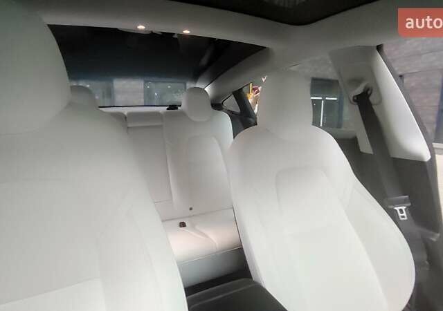 Тесла Модель 3, объемом двигателя 0 л и пробегом 31 тыс. км за 19400 $, фото 19 на Automoto.ua