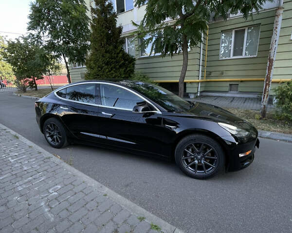 Тесла Модель 3, объемом двигателя 0 л и пробегом 79 тыс. км за 18900 $, фото 1 на Automoto.ua