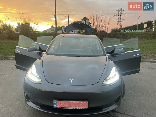 Тесла Модель 3, объемом двигателя 0 л и пробегом 72 тыс. км за 31950 $, фото 3 на Automoto.ua