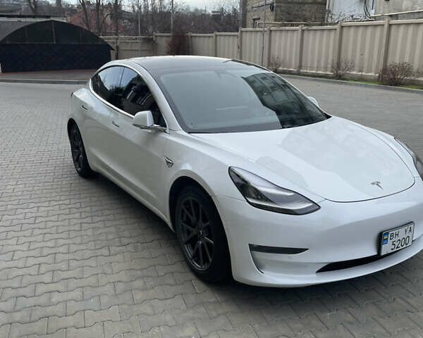 Тесла Модель 3, об'ємом двигуна 0 л та пробігом 58 тис. км за 18500 $, фото 2 на Automoto.ua